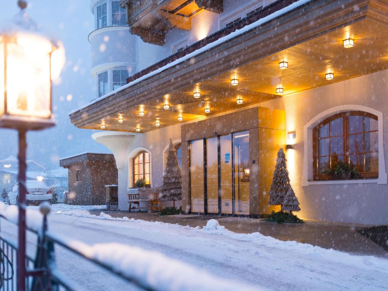 גרוסארל Hotel Bergzeit מראה חיצוני תמונה